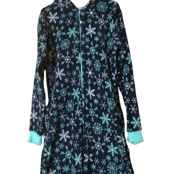 BODY CANDY WOMEN'S LARGE ONE PIECE HOODED PLUSH SLEEPWEAR PAJAMAS SNOWFLAKES - Picture 2 of 4